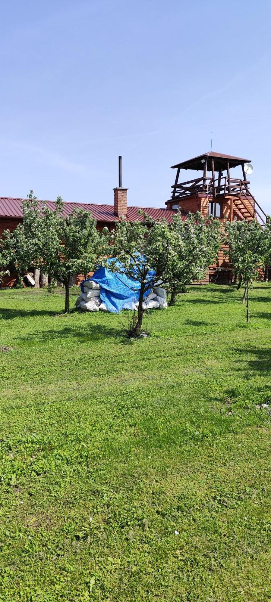 Salas Farma 47-Miris Dunja Čenej エクステリア 写真